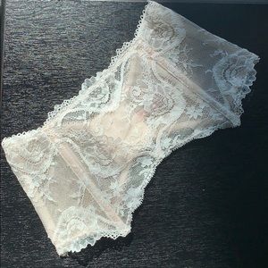 BNIB  VS waist cincher